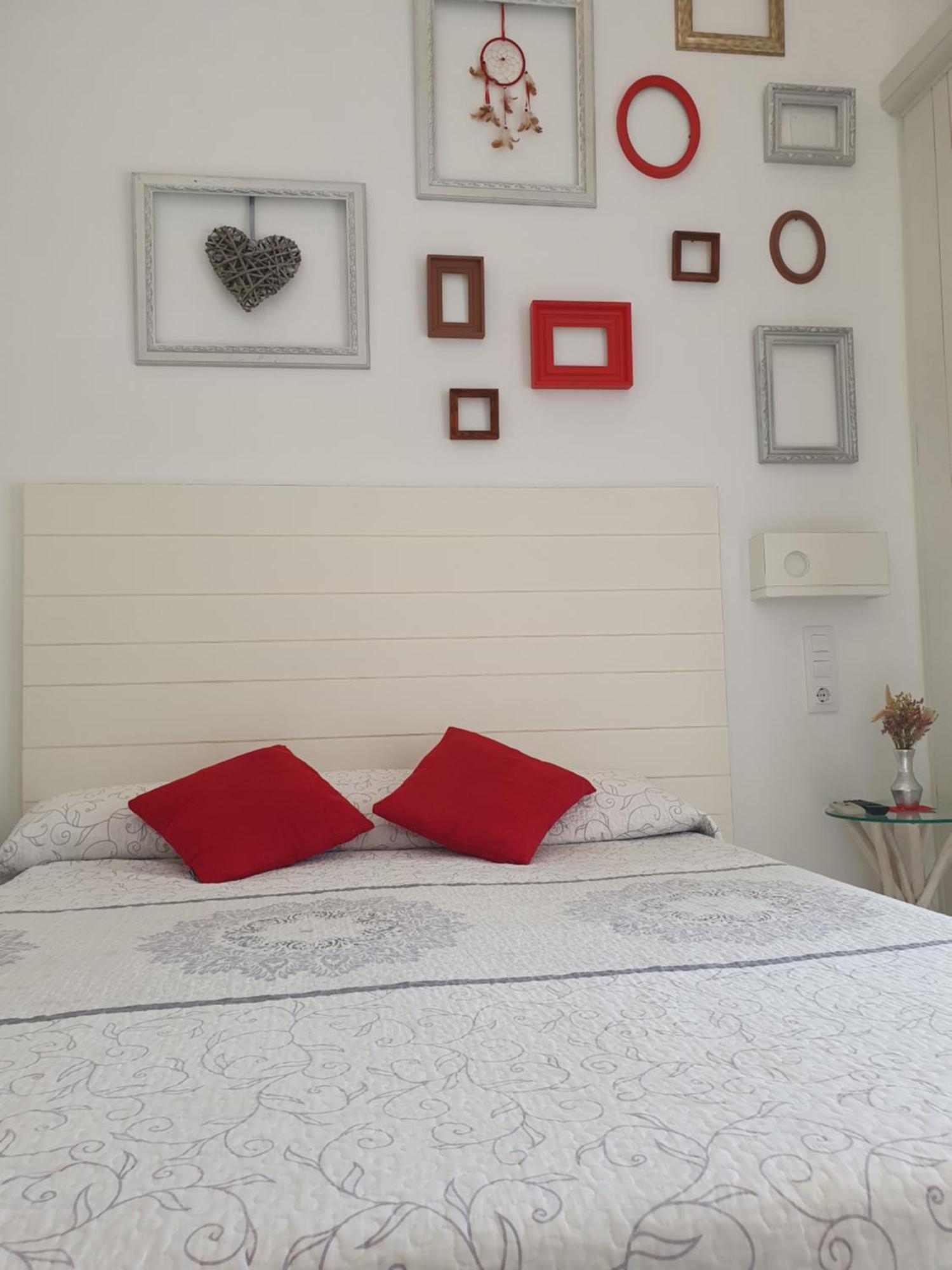 דניה Hostal Mi Campana מראה חיצוני תמונה