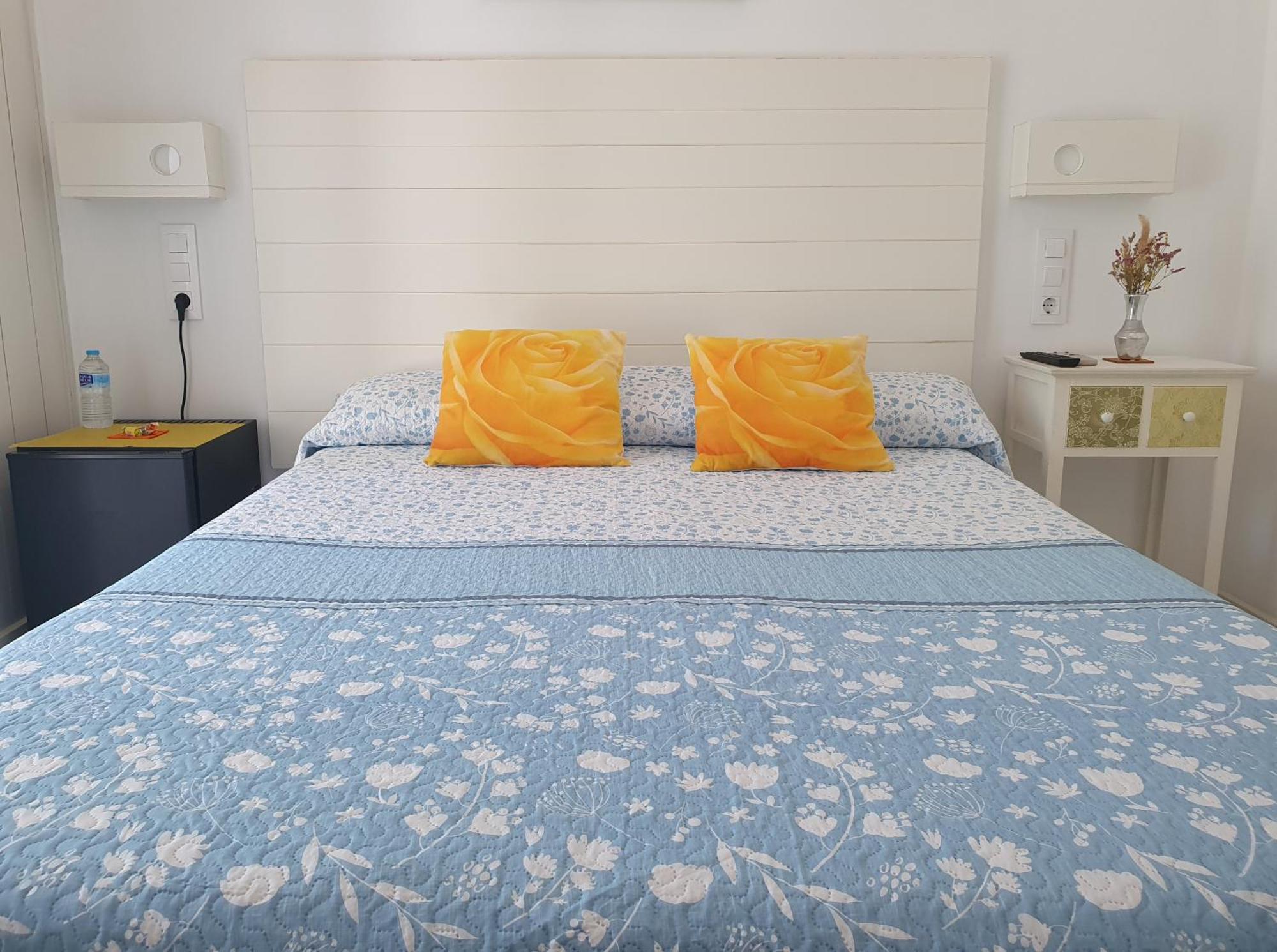 דניה Hostal Mi Campana מראה חיצוני תמונה